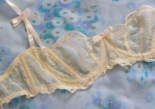 Agent provocateur 32d ivory - agent,