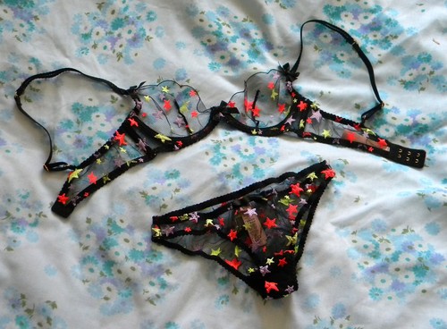 Agent provocateur 32b - agent,