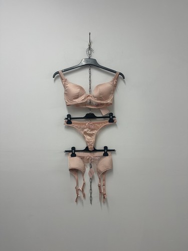 Agent provocateur helene satin - agent,