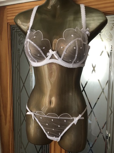 Agent provocateur super - agent,